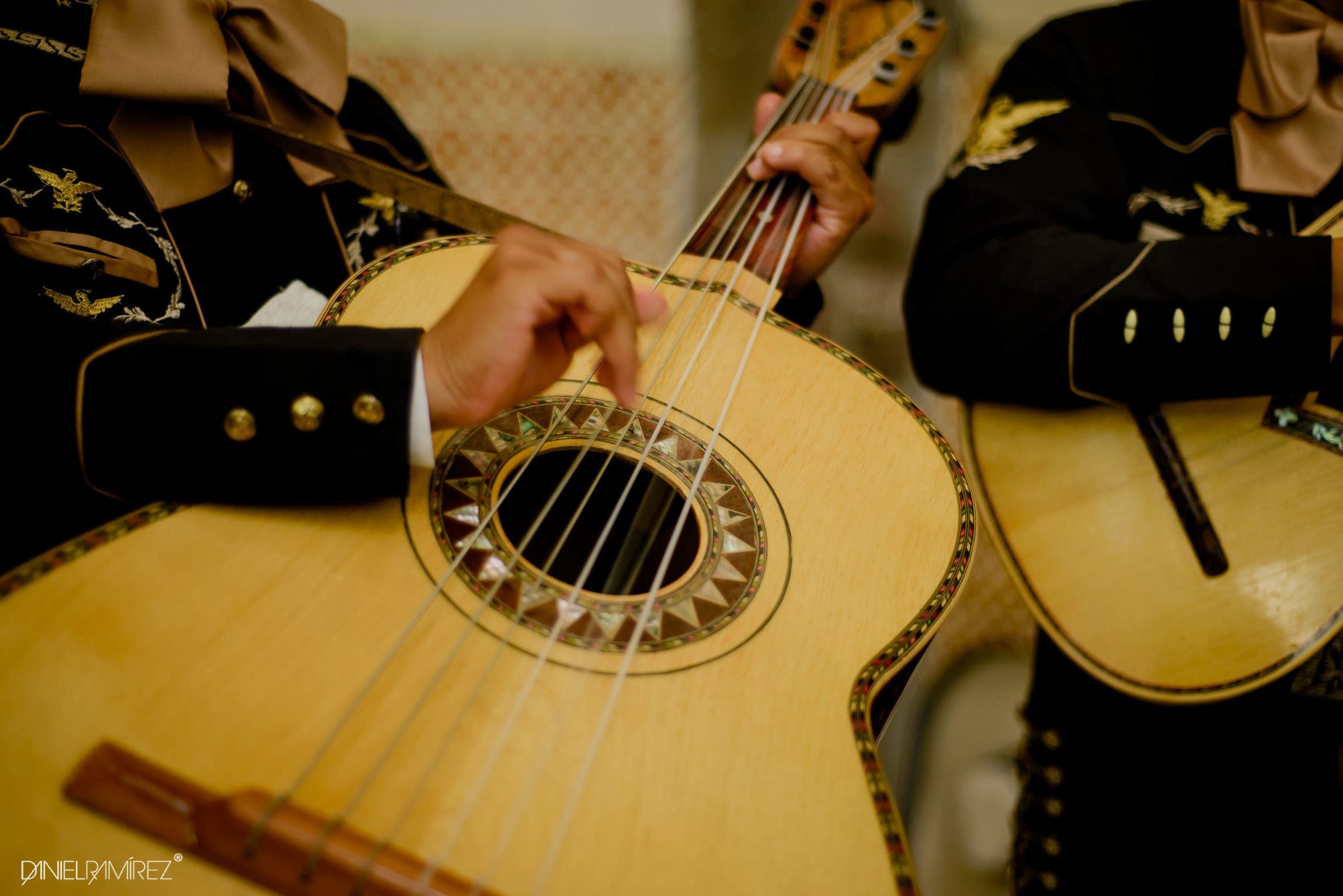 mariachi weddings